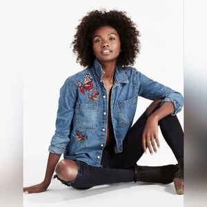 Lucky Brand, Denim Boyfriend Shirt with Butterfly Embroidery, Size Small